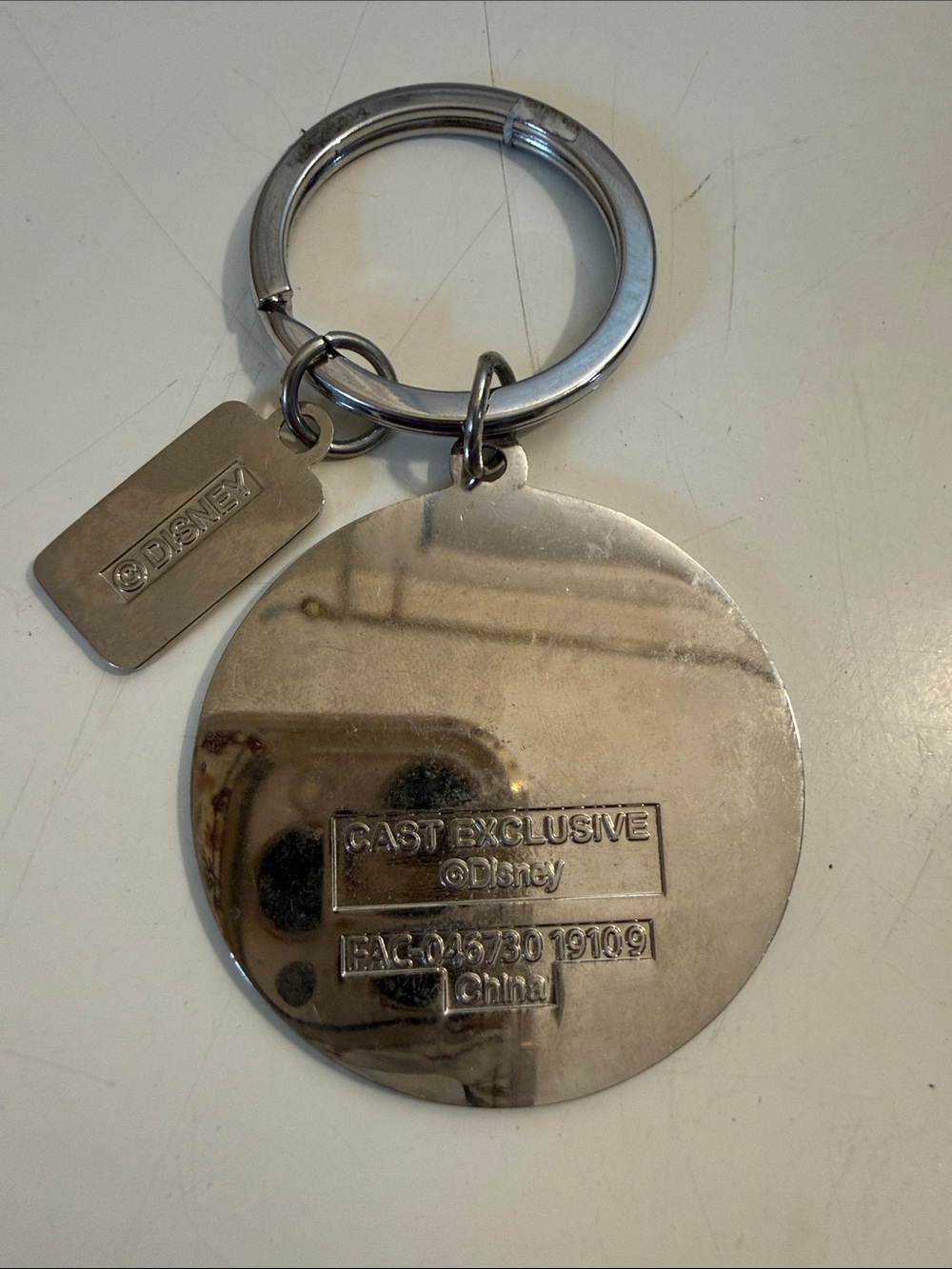 Disney Character Keychain - Picture 2 of 2